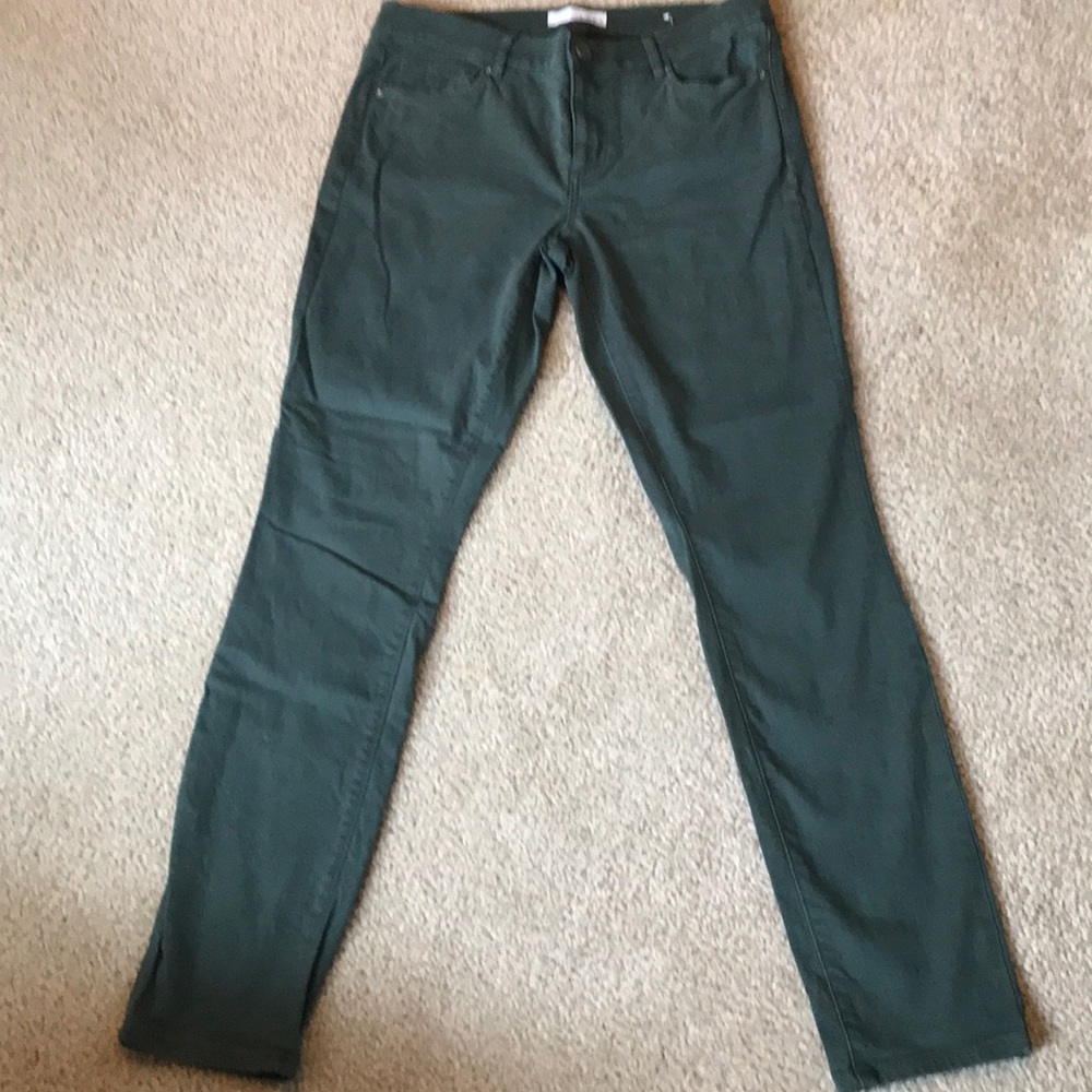 EUC ATL Forest Green Modern Skinny Jeans